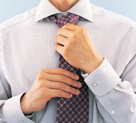 стильный мужской галстук